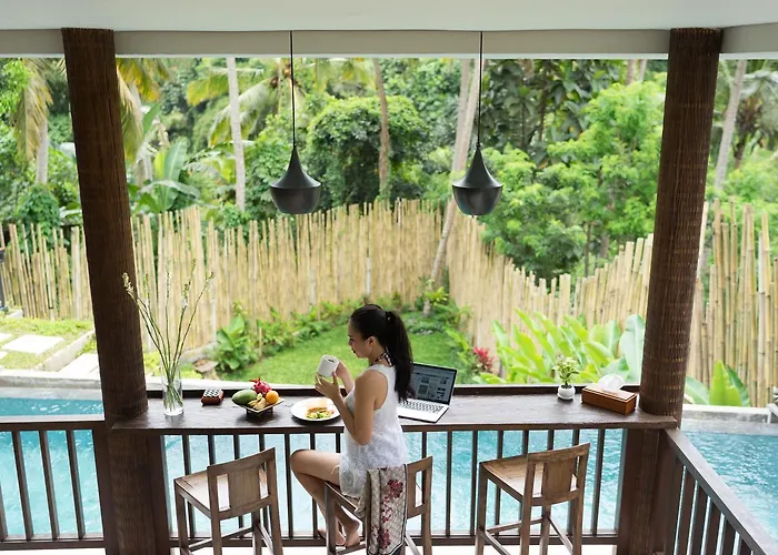 Rumah Suweta Villa *